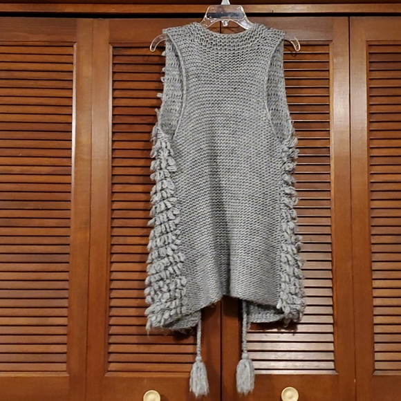 Chaudry wool sweater - Picture 2 of 7